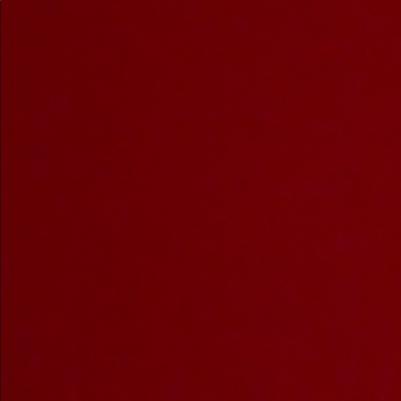 Meet your Posher, Anahi - Picture 1 of 1